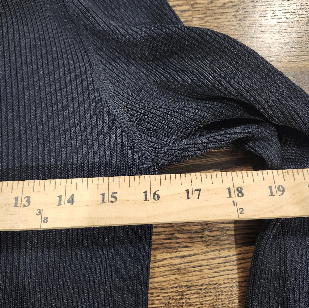 VINTAGE 100% Silk Cardigan Saks 5th Avenue The Works Black Ribbed  Sweater Med - Picture 5 of 5